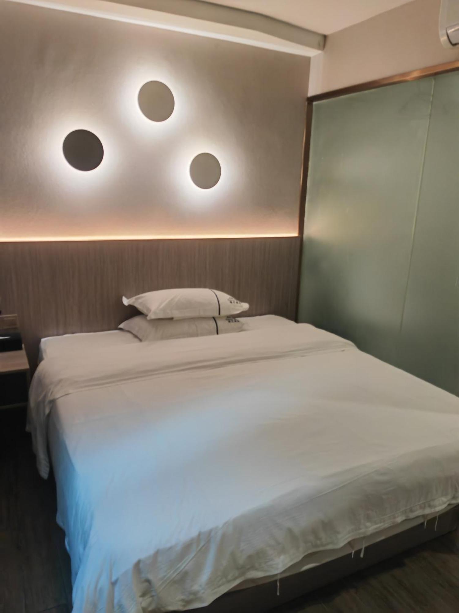 Guangzhou Haiyue Hotel Extérieur photo
